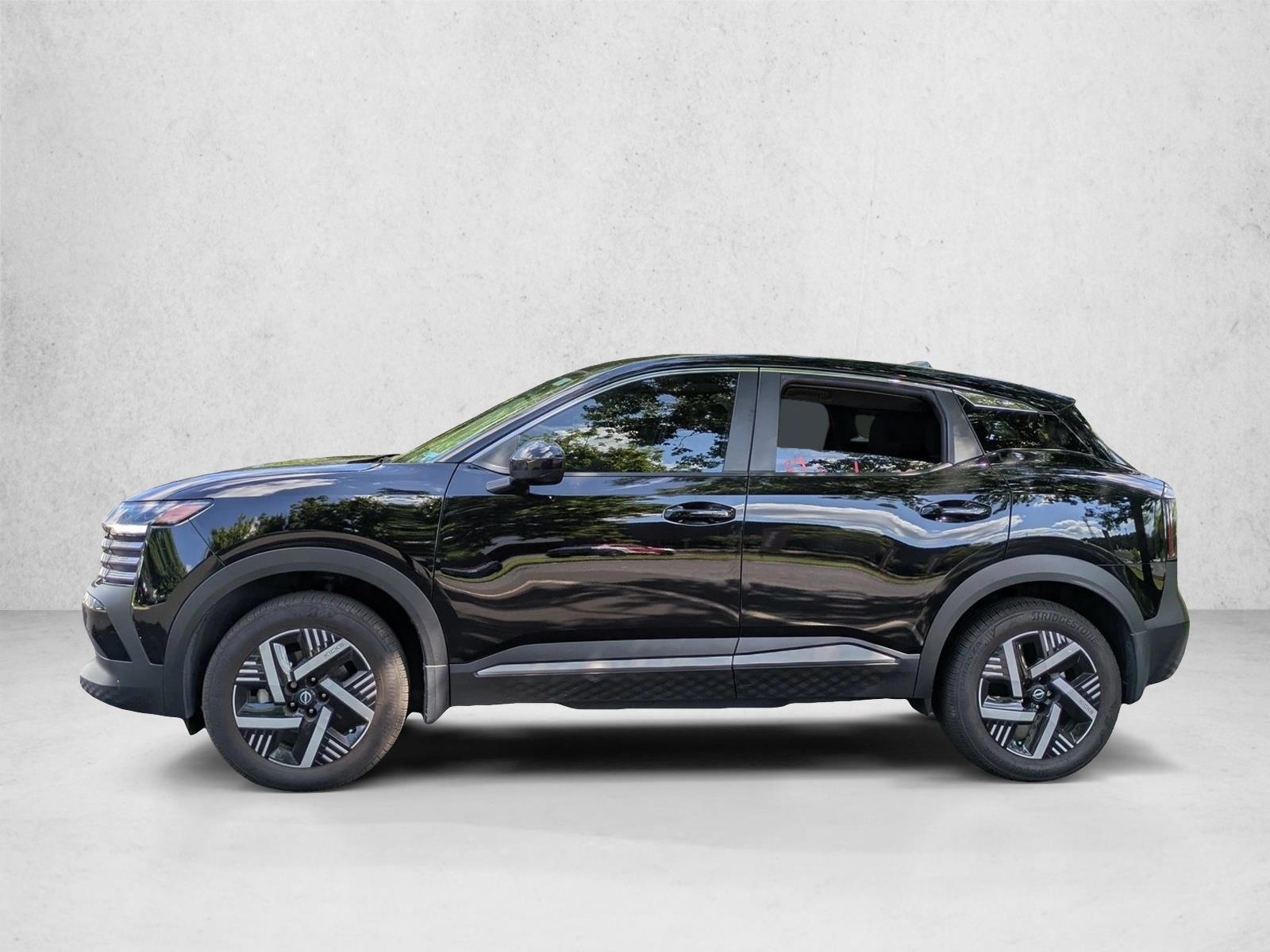 Thumbnail: 2025 Nissan Kicks - 2