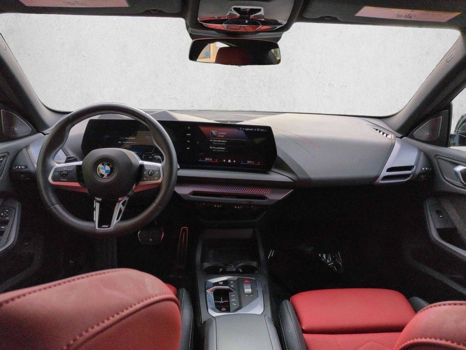 Thumbnail: 2025 BMW 2 Series - 3
