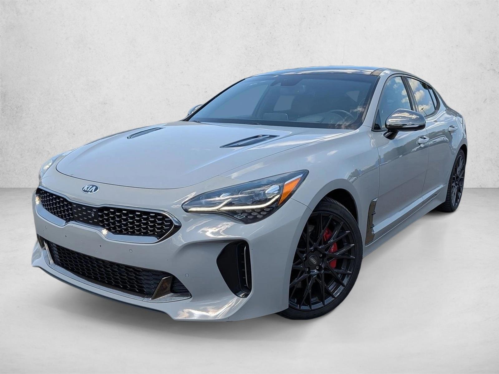 Thumbnail: 2019 Kia Stinger - 1