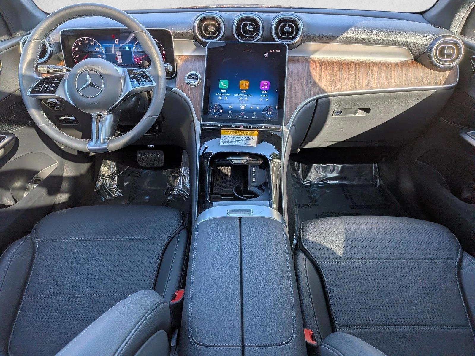 Thumbnail: 2026 Mercedes-Benz GLC - 4