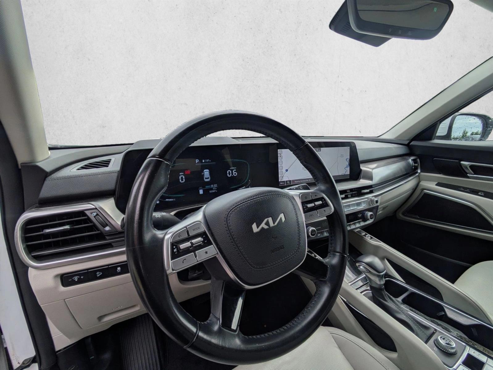 Thumbnail: 2023 Kia Telluride - 3