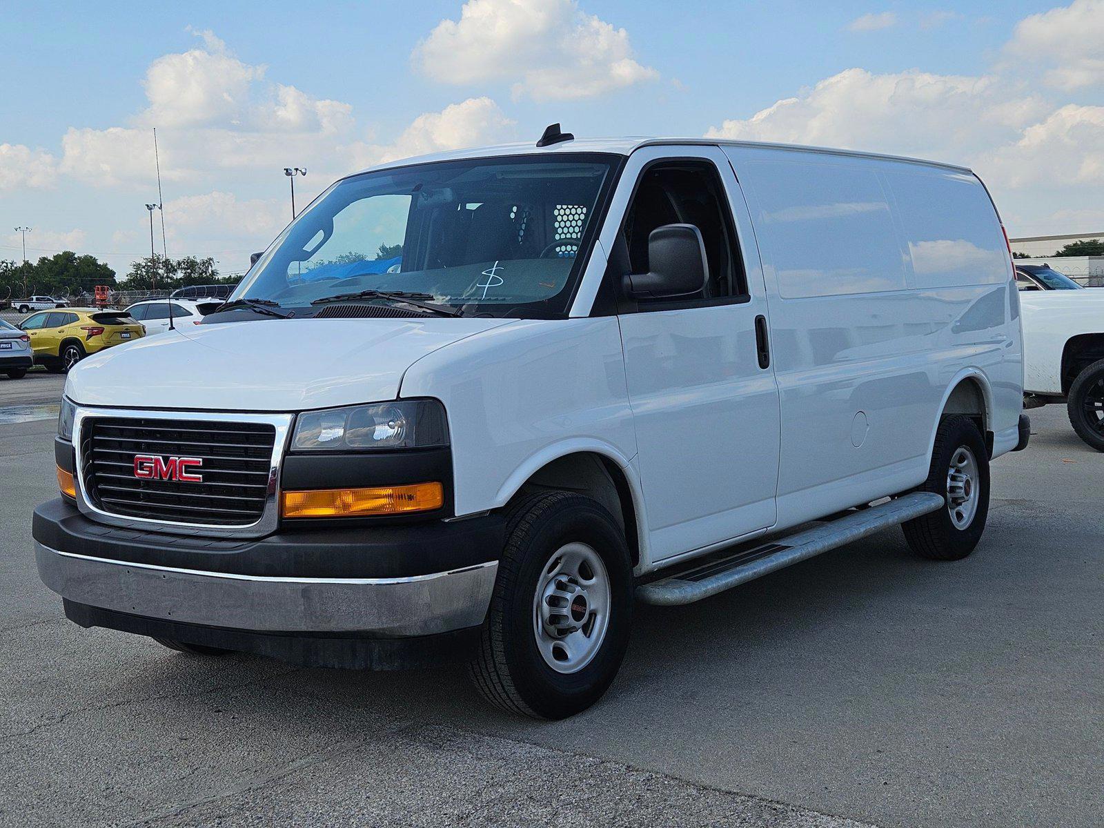 2025 GMC Savana Cargo