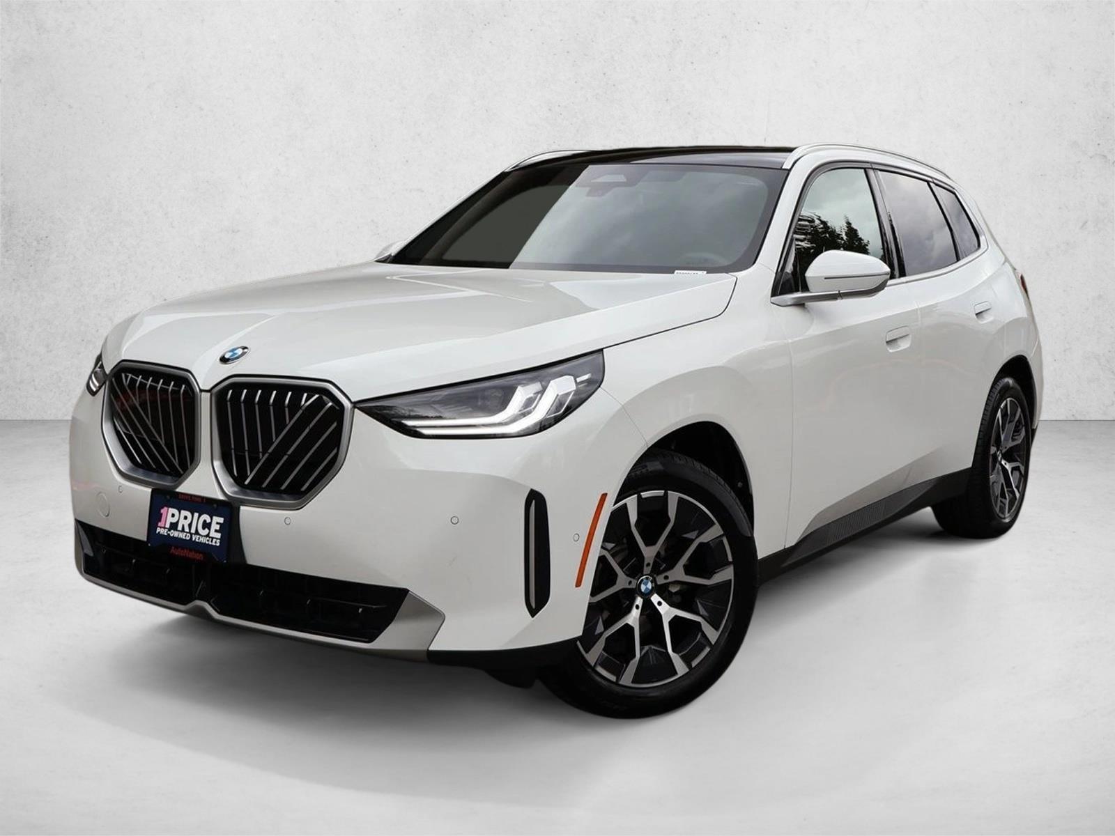 Thumbnail: 2026 BMW X3 - 1
