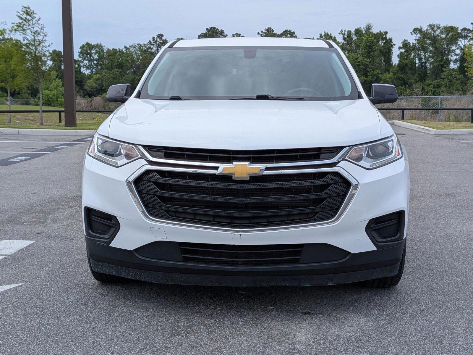 2021 Chevrolet Traverse LS - Photo 6