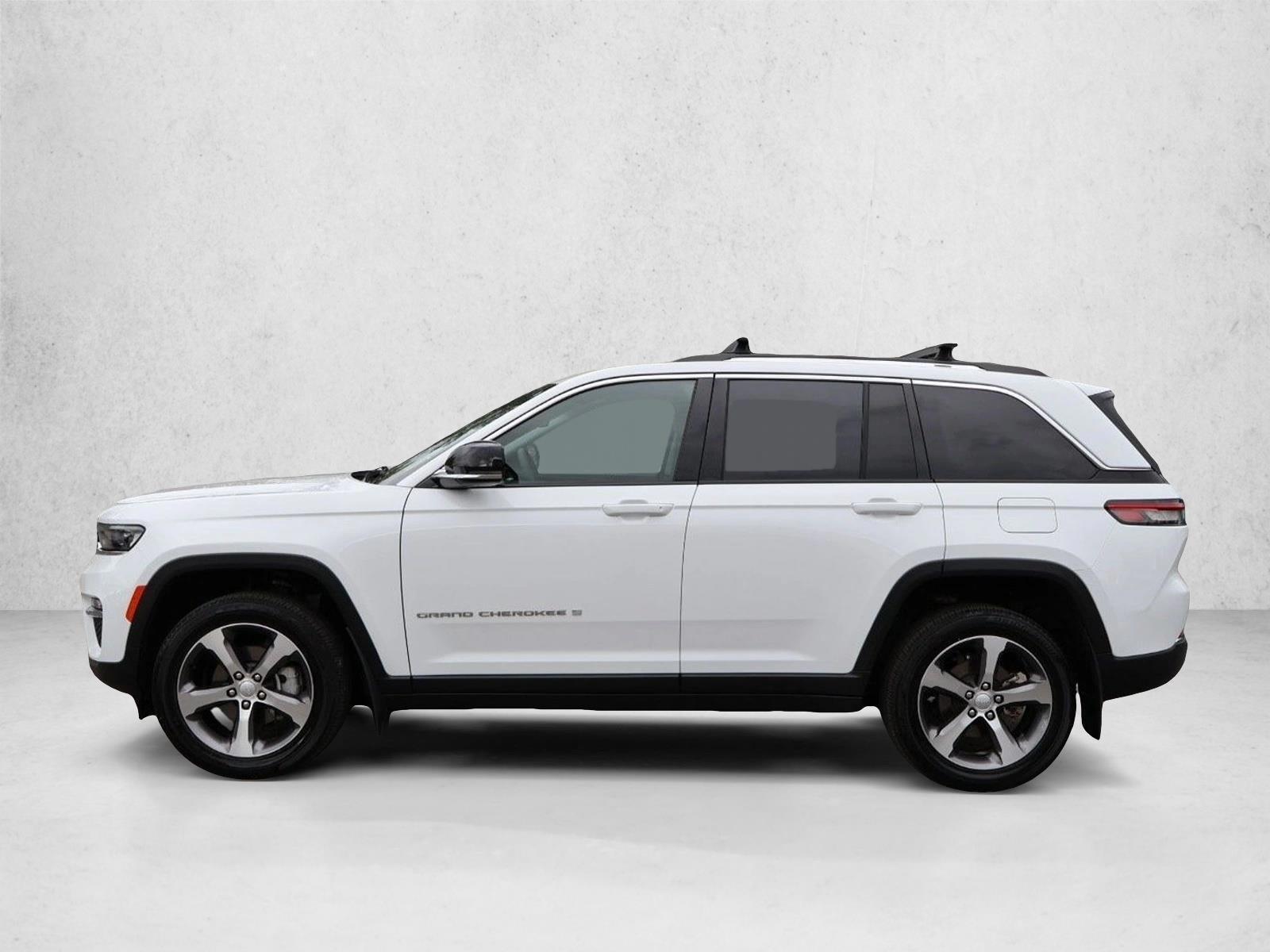 Thumbnail: 2023 Jeep Grand Cherokee - 2