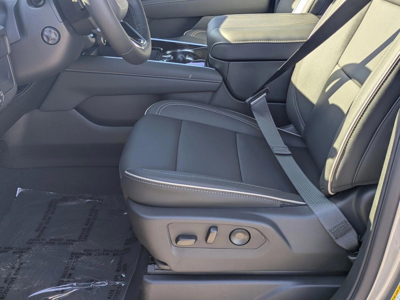 Thumbnail: 2026 Chevrolet Tahoe - 4