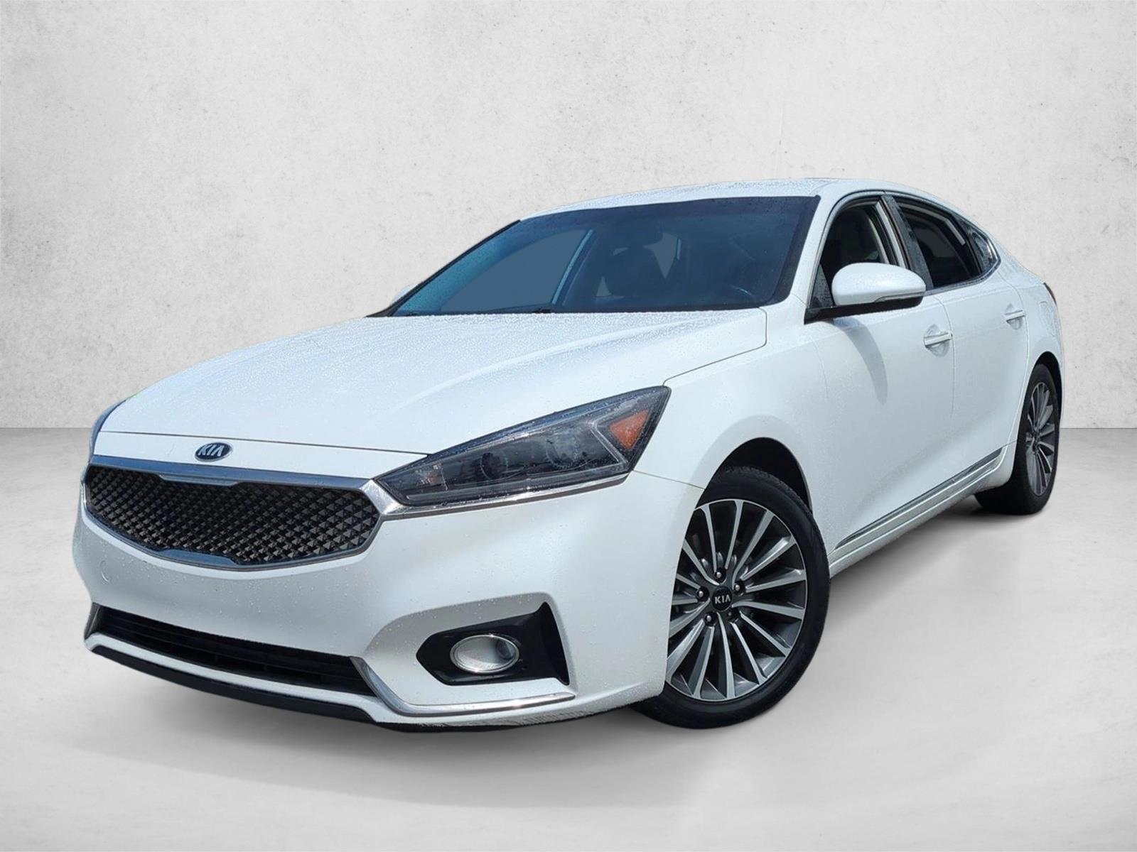 Thumbnail: 2019 Kia Cadenza - 1