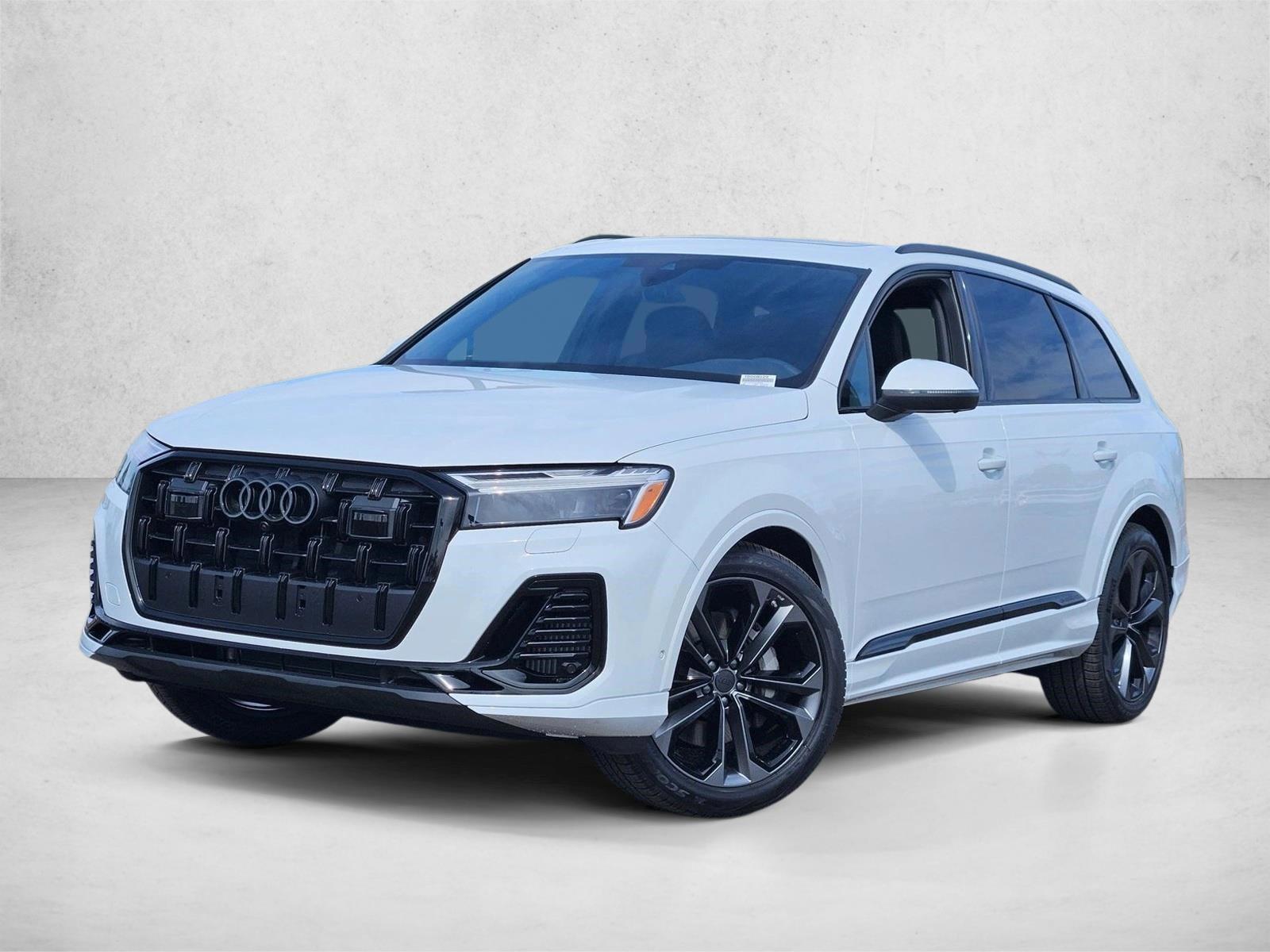 Thumbnail: 2026 Audi Q7 - 1