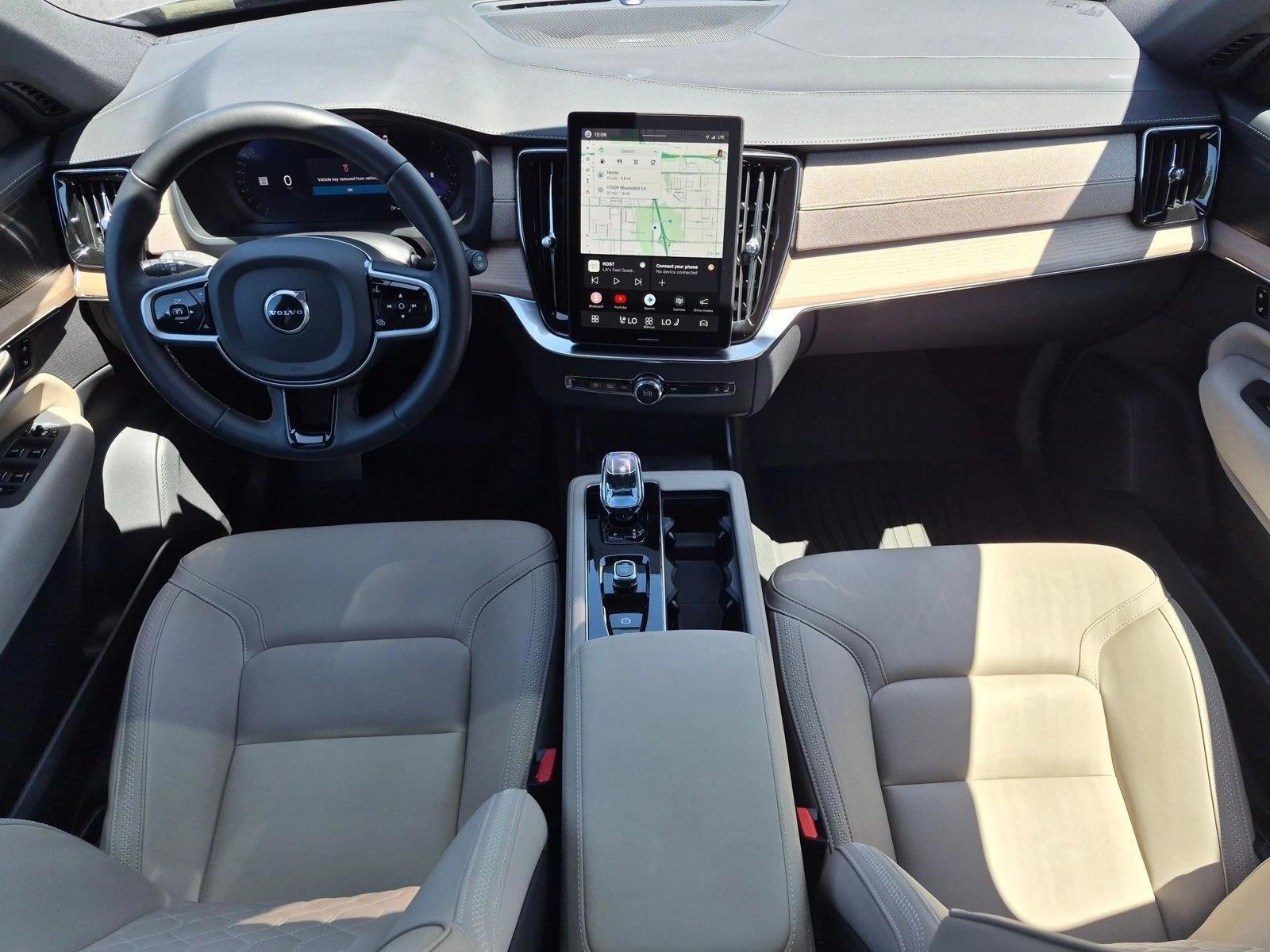 Thumbnail: 2026 Volvo XC90 - 4