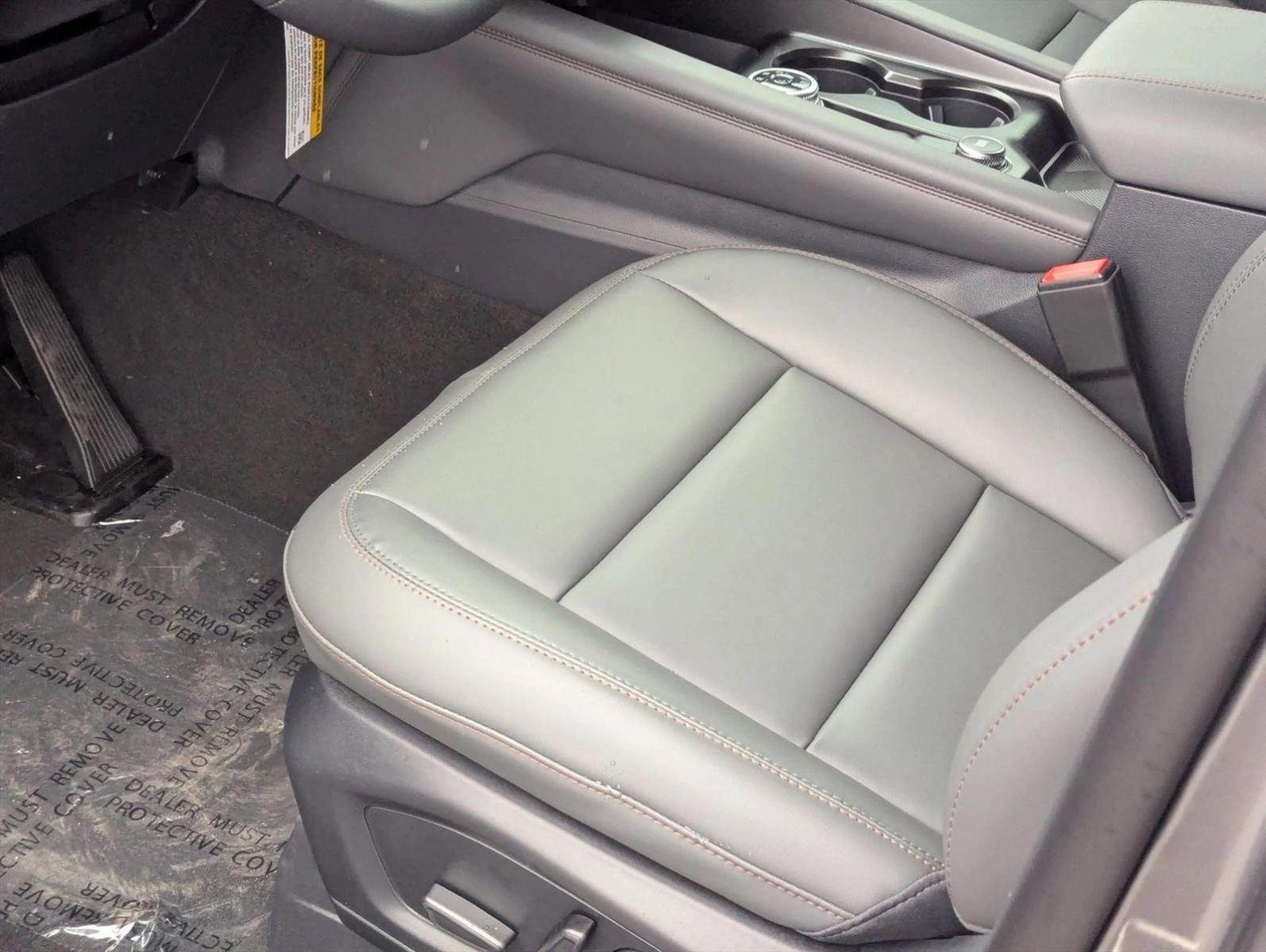 Thumbnail: 2026 Ford Explorer - 3