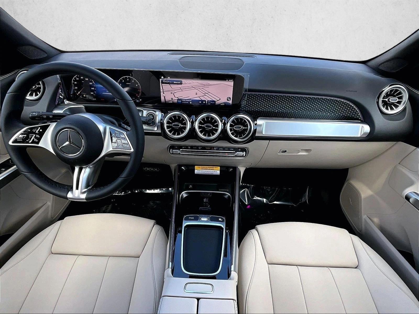 Thumbnail: 2026 Mercedes-Benz GLB - 3