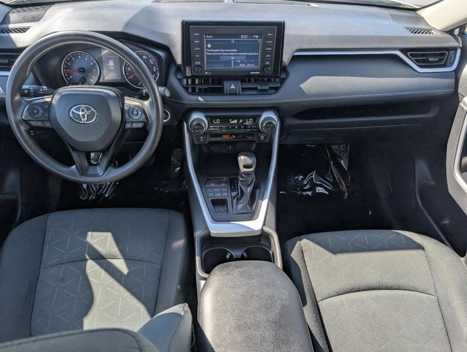 Thumbnail: 2021 Toyota RAV4 - 3