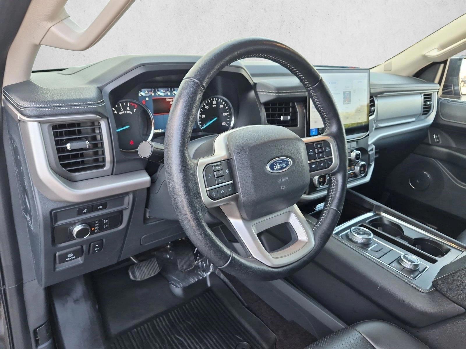 Thumbnail: 2022 Ford Expedition MAX - 3