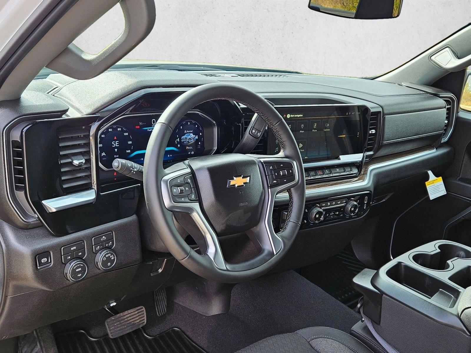Thumbnail: 2026 Chevrolet Silverado 1500 - 3