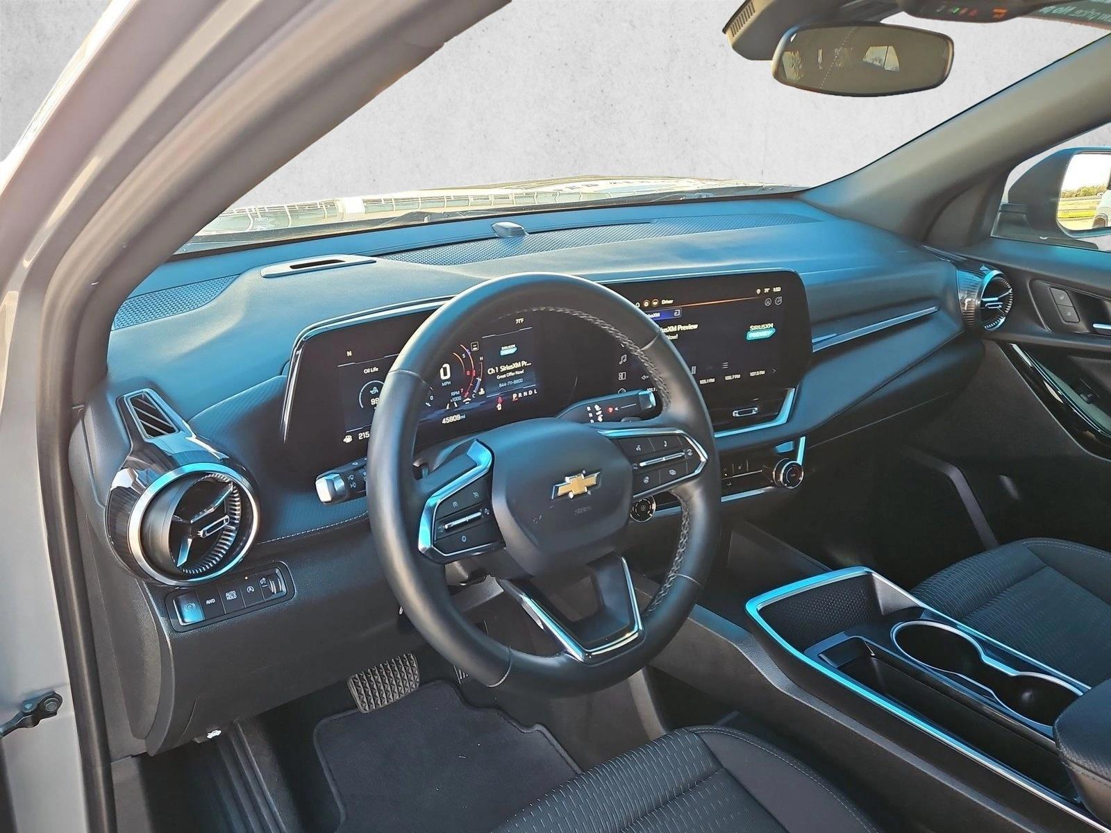 2025 Chevrolet Equinox LT - Photo 10