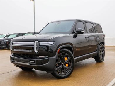 2025 Rivian R1S  -
                  Westmont, IL