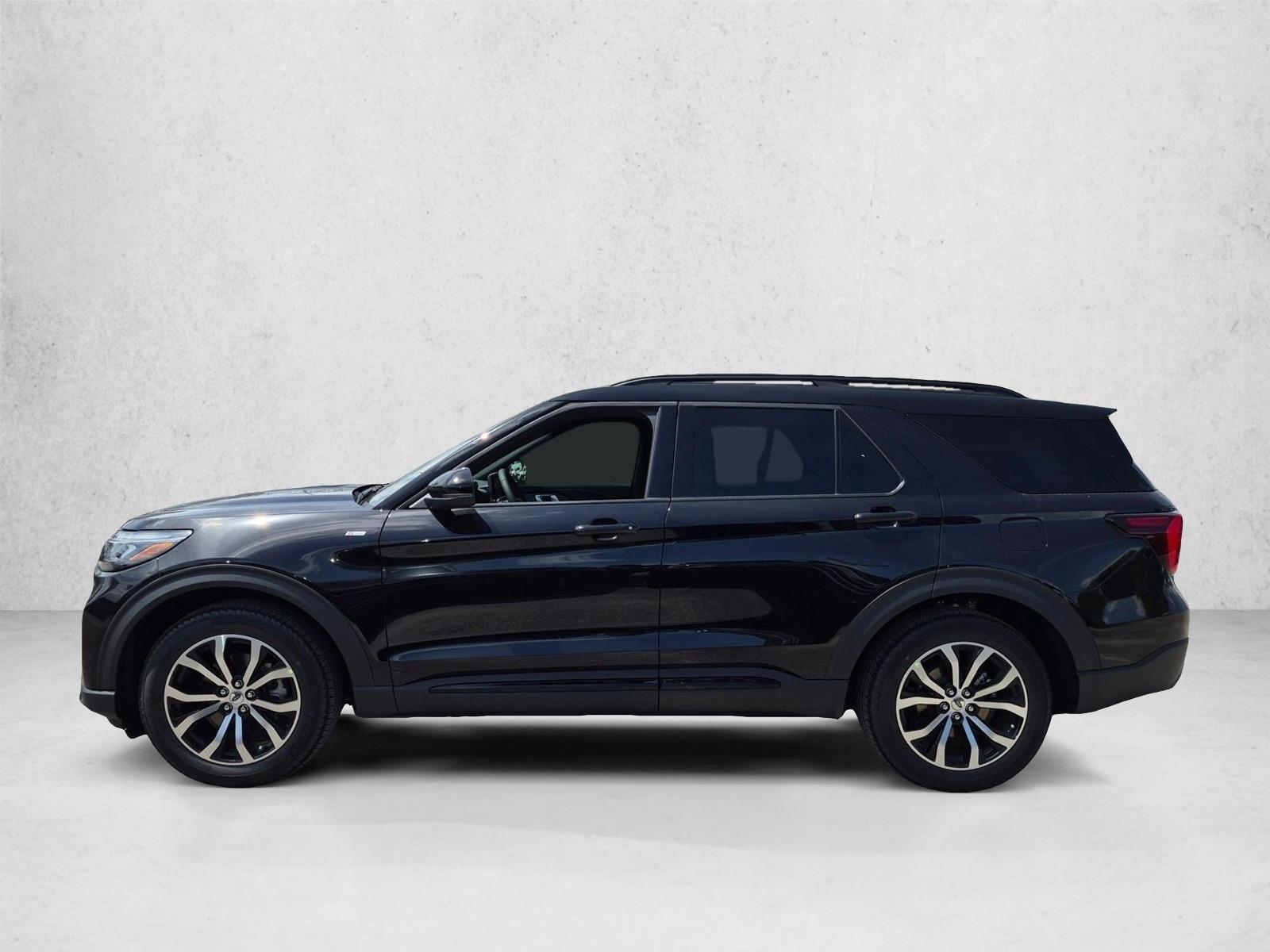 Thumbnail: 2026 Ford Explorer - 2