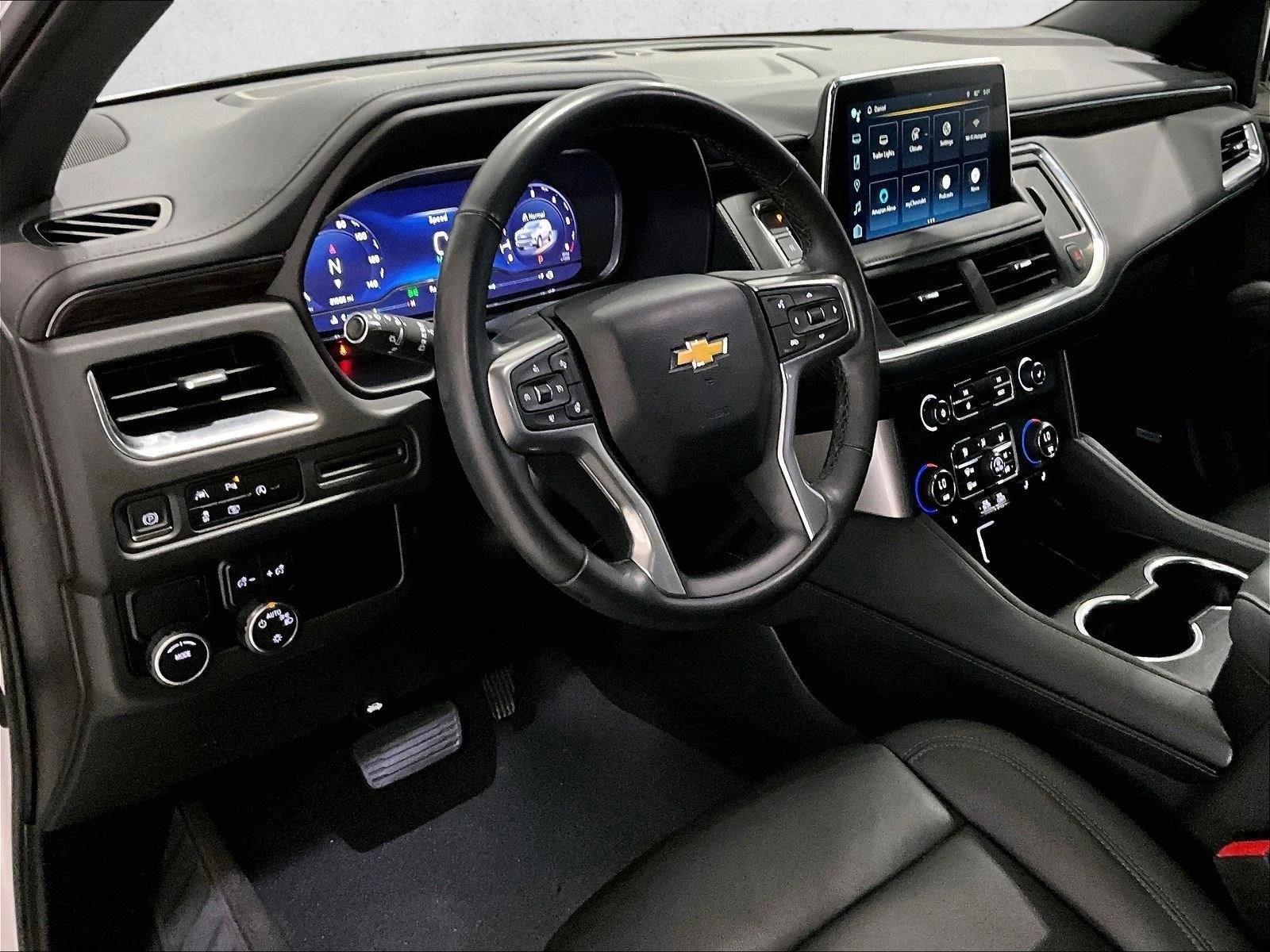 Thumbnail: 2023 Chevrolet Tahoe - 3