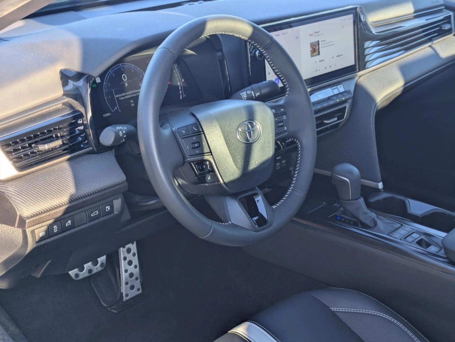 Thumbnail: 2025 Toyota Camry - 3