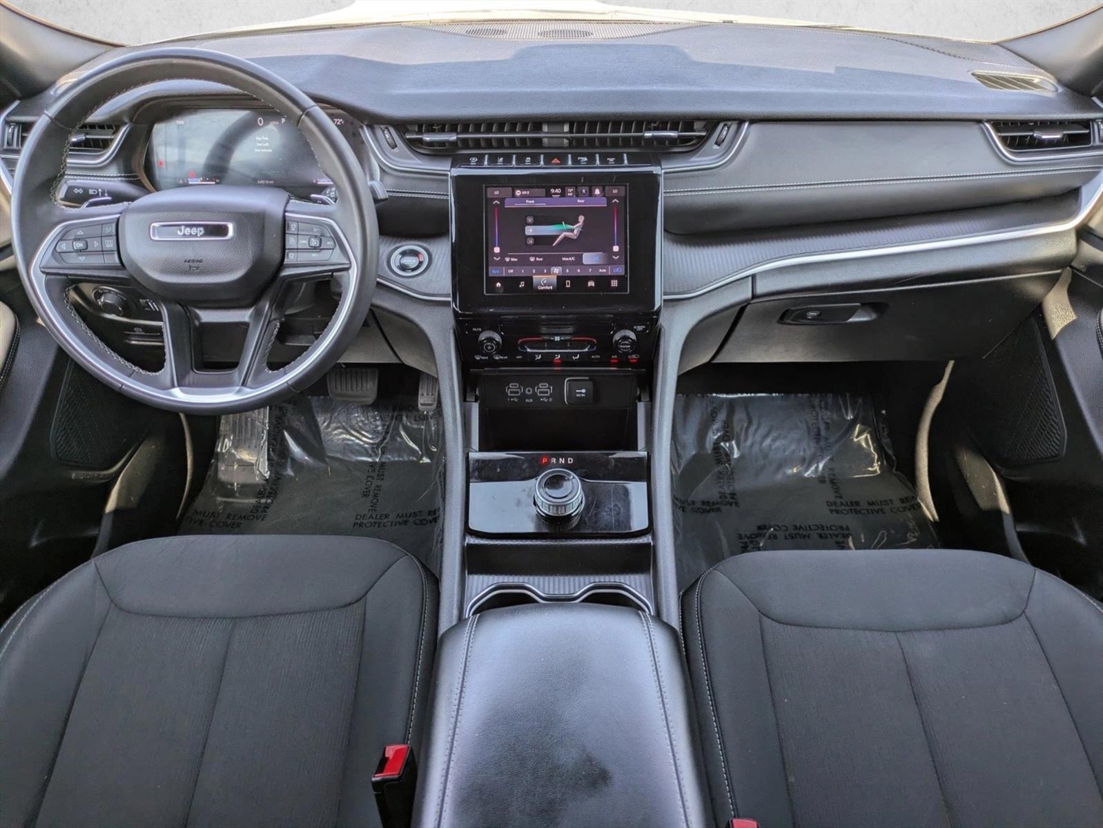 Thumbnail: 2024 Jeep Grand Cherokee L - 3