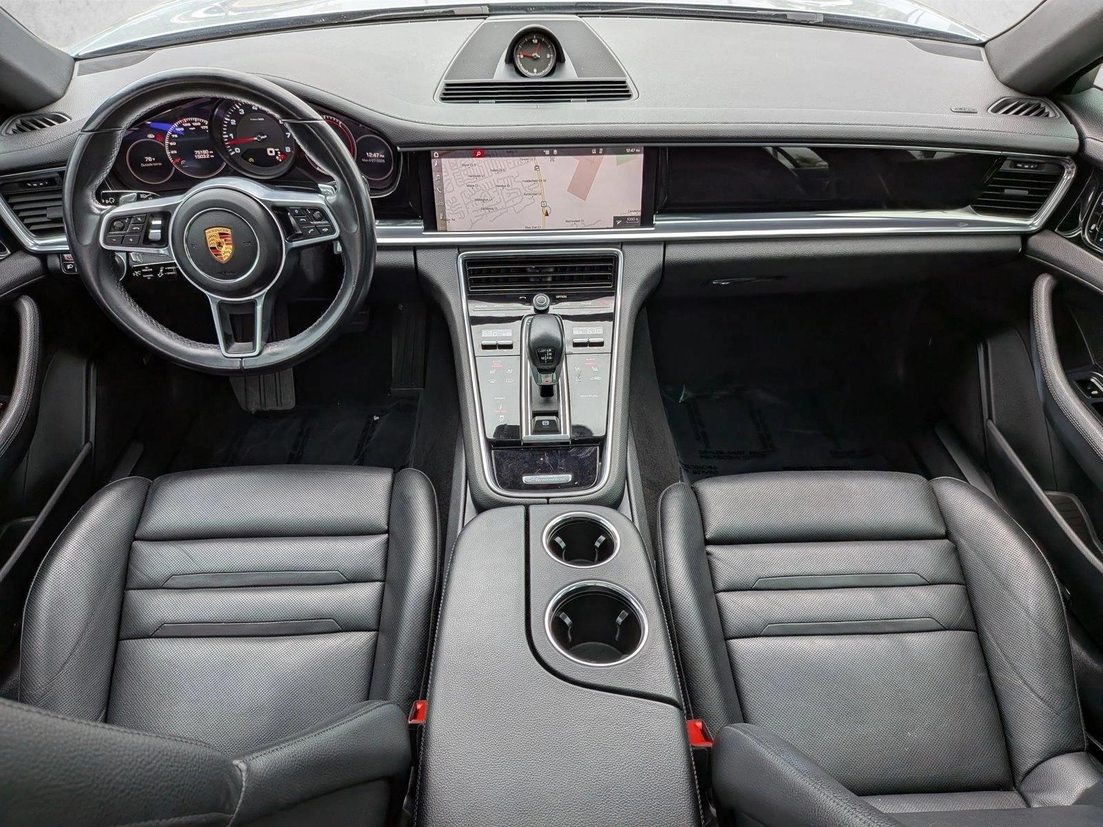 Thumbnail: 2018 Porsche Panamera - 4