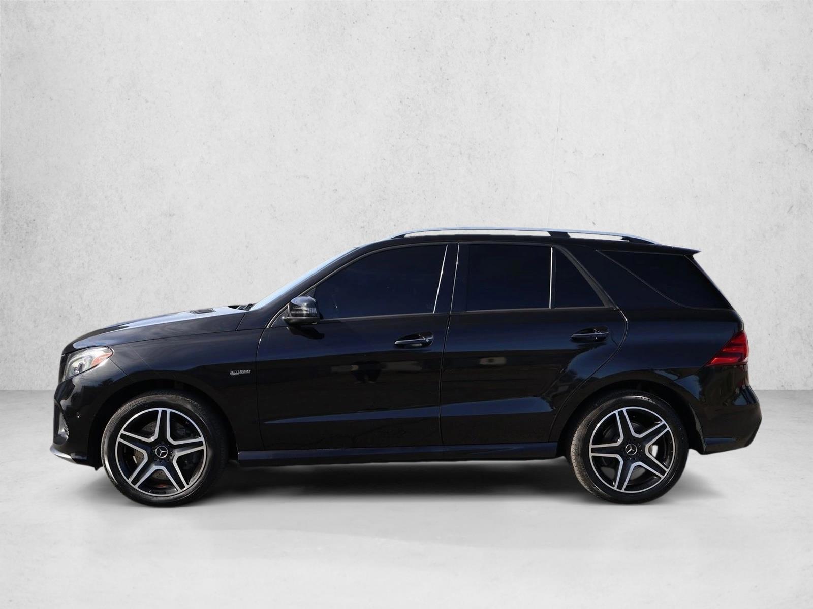 Thumbnail: 2018 Mercedes-Benz GLE - 2