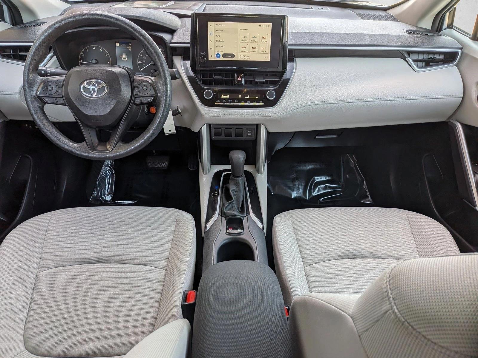 Thumbnail: 2024 Toyota Corolla Cross - 3