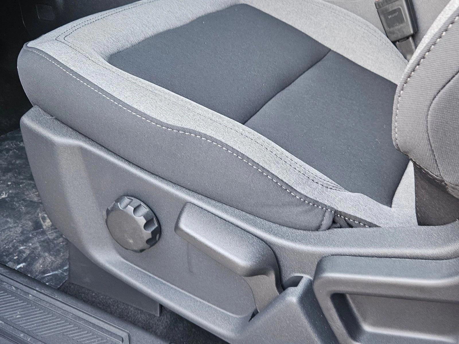 Thumbnail: 2025 Ford Bronco - 5