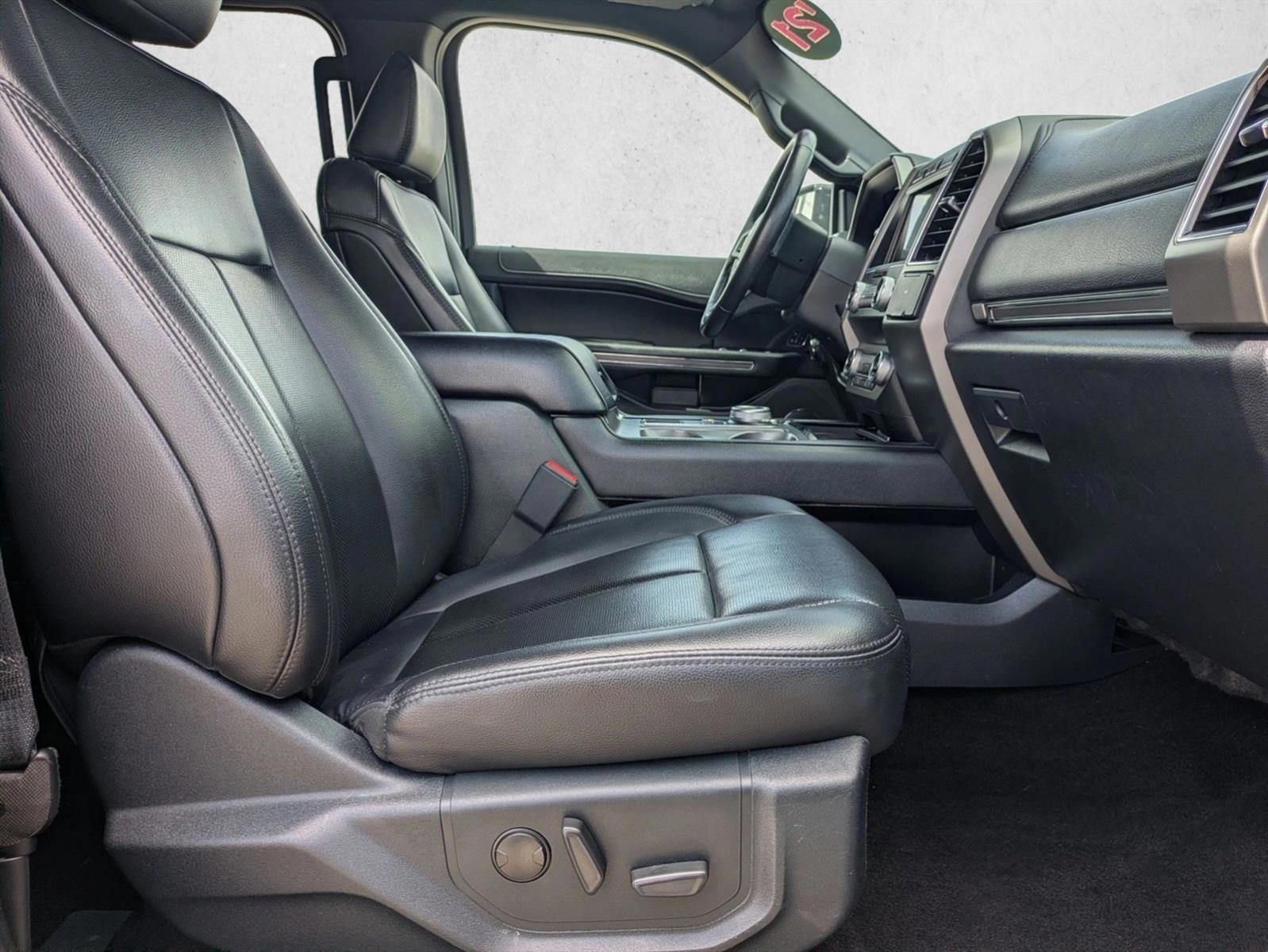 Thumbnail: 2021 Ford Expedition - 5
