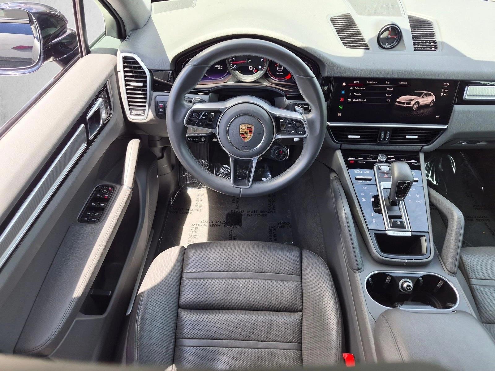 Thumbnail: 2023 Porsche Cayenne - 4