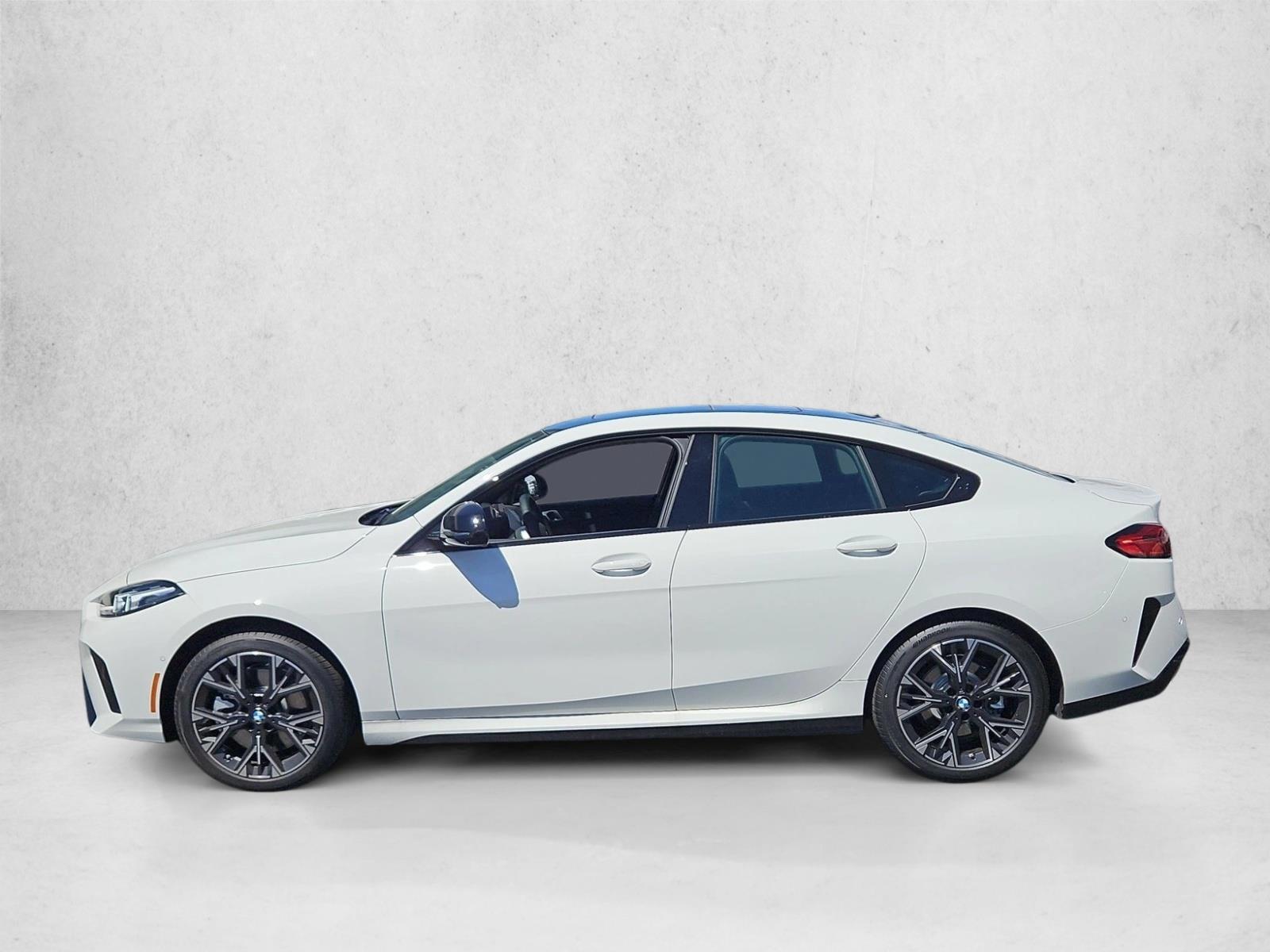 Thumbnail: 2026 BMW 2 Series - 2