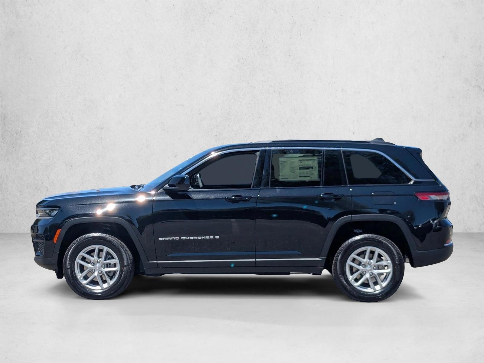 Thumbnail: 2026 Jeep Grand Cherokee - 2