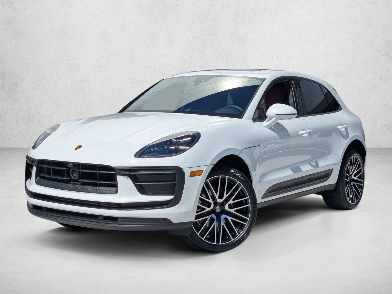 Thumbnail: 2026 Porsche Macan - 1