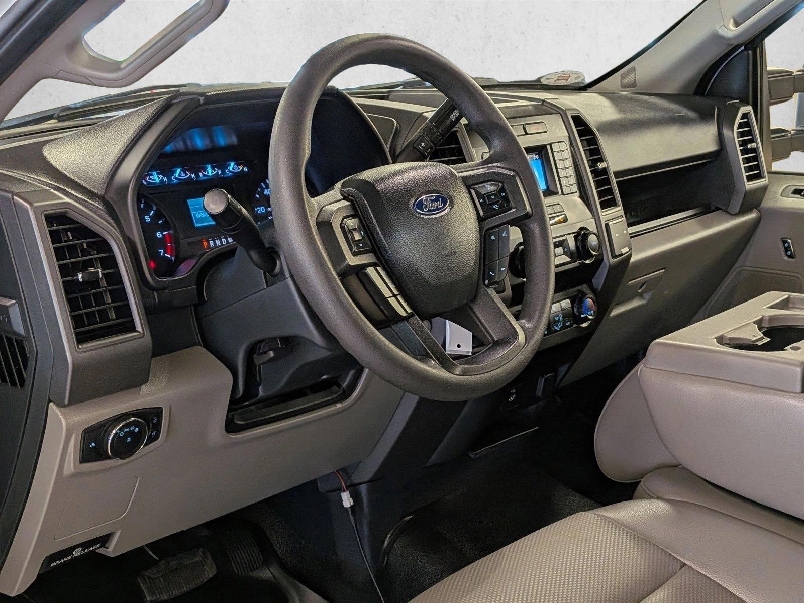 Thumbnail: 2022 Ford F-350 - 3