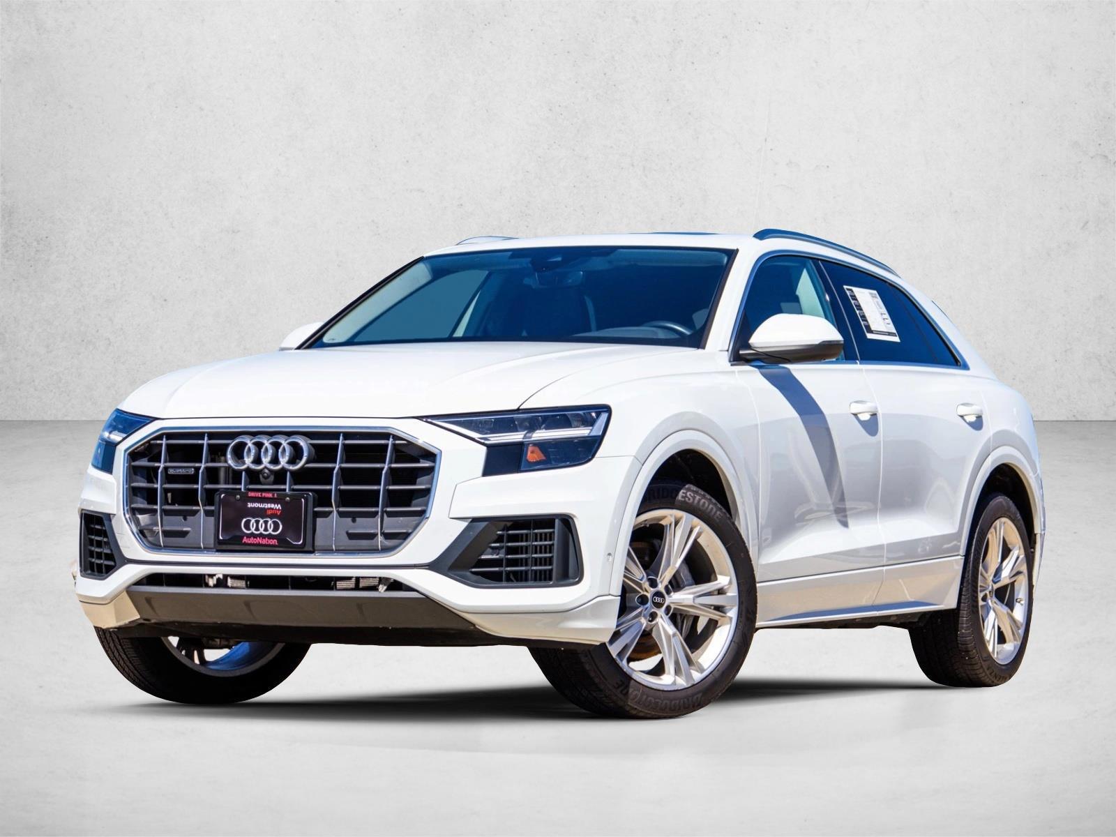 Thumbnail: 2022 Audi Q8 - 1