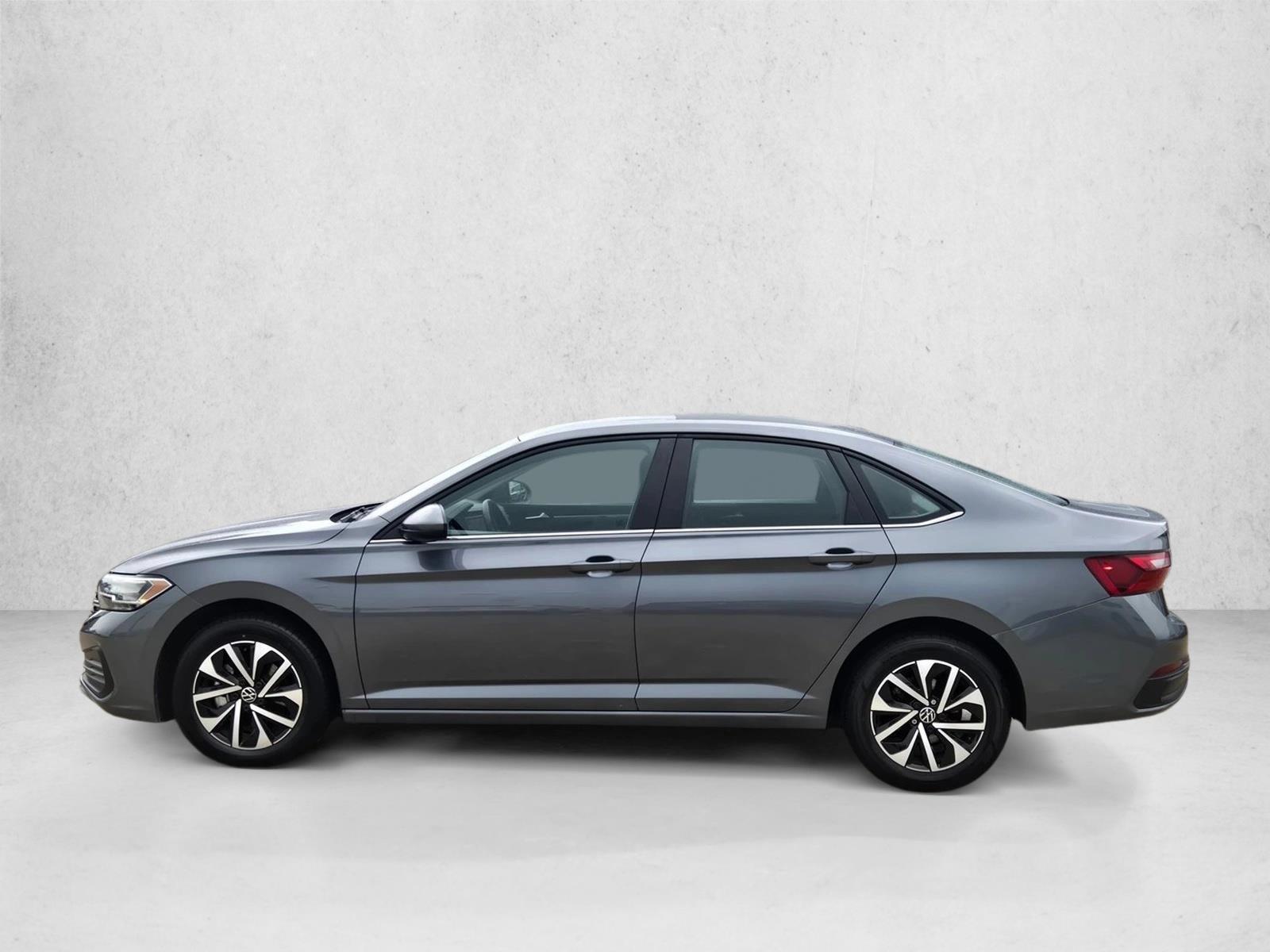 Thumbnail: 2024 Volkswagen Jetta - 2