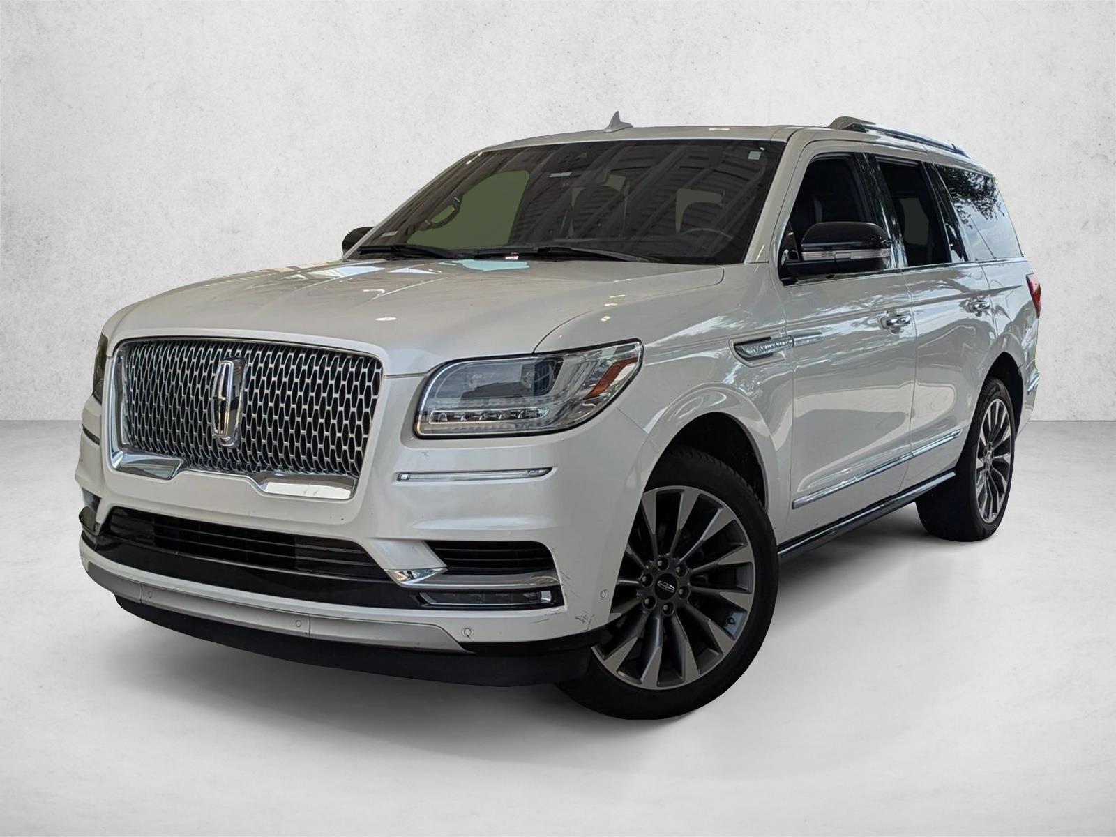 Thumbnail: 2019 Lincoln Navigator - 1
