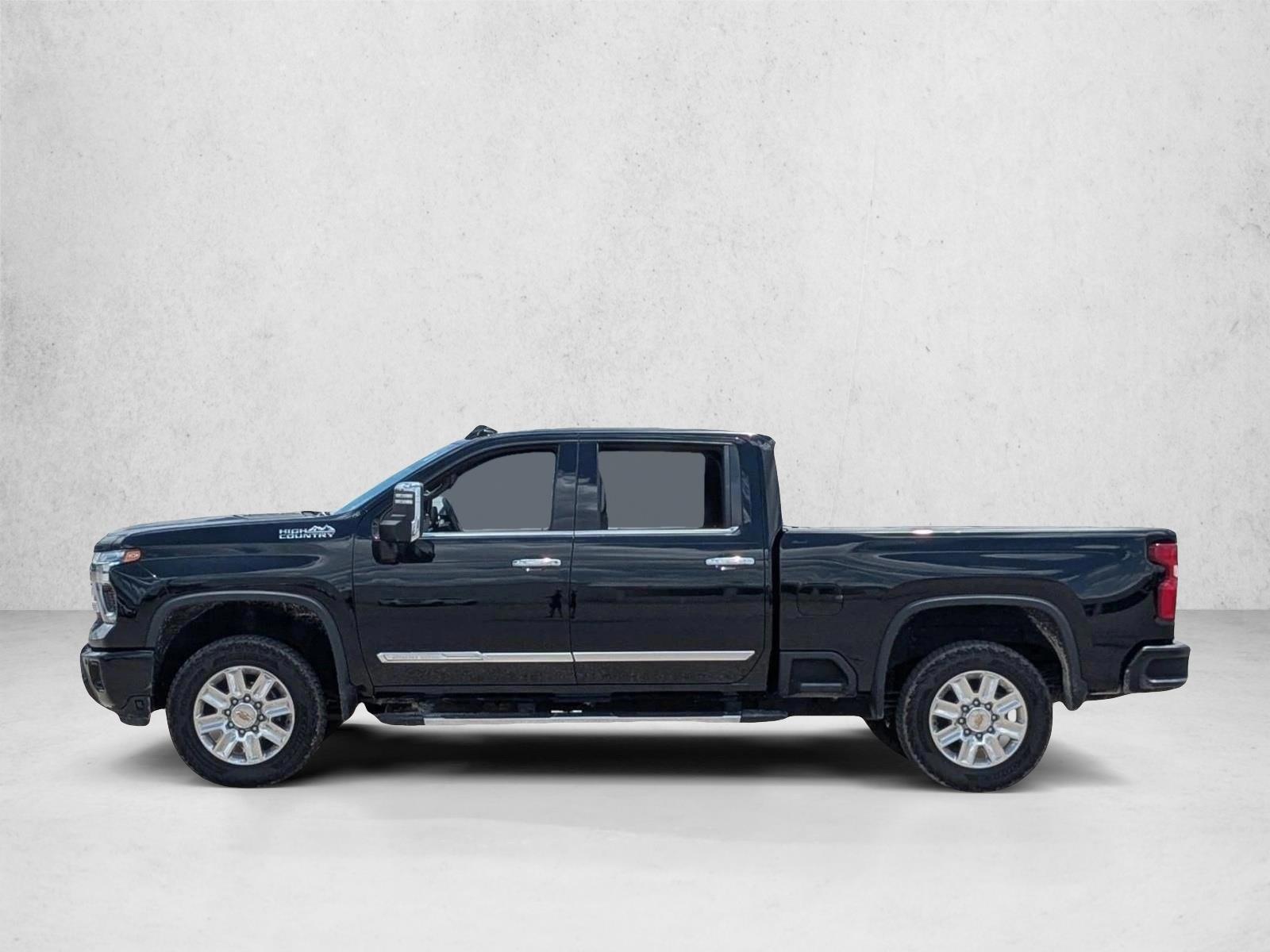 Thumbnail: 2024 Chevrolet Silverado 2500 - 2