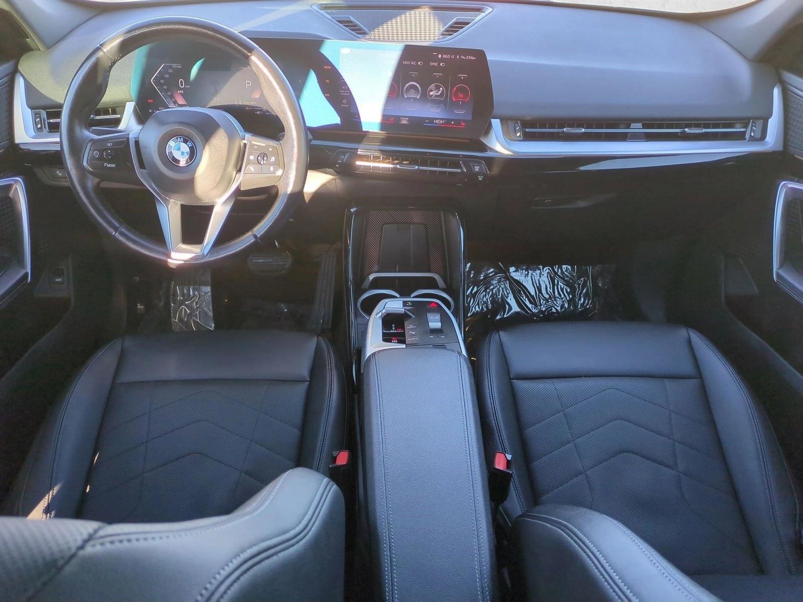 Thumbnail: 2023 BMW X1 - 3