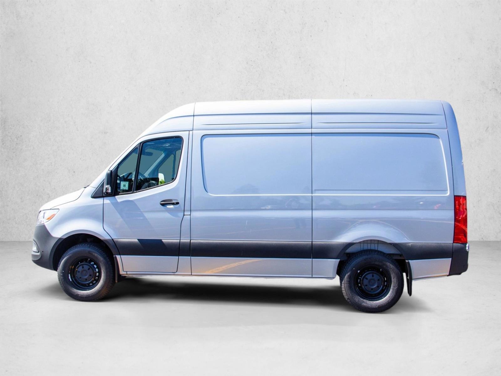 Thumbnail: 2026 Mercedes-Benz Sprinter - 2