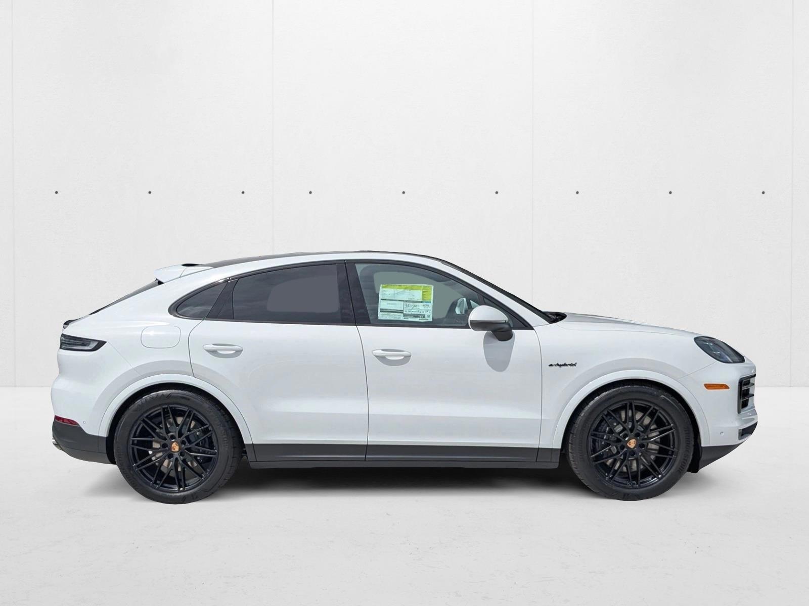 2026 Porsche Cayenne Coup E-Hybrid - Photo 8
