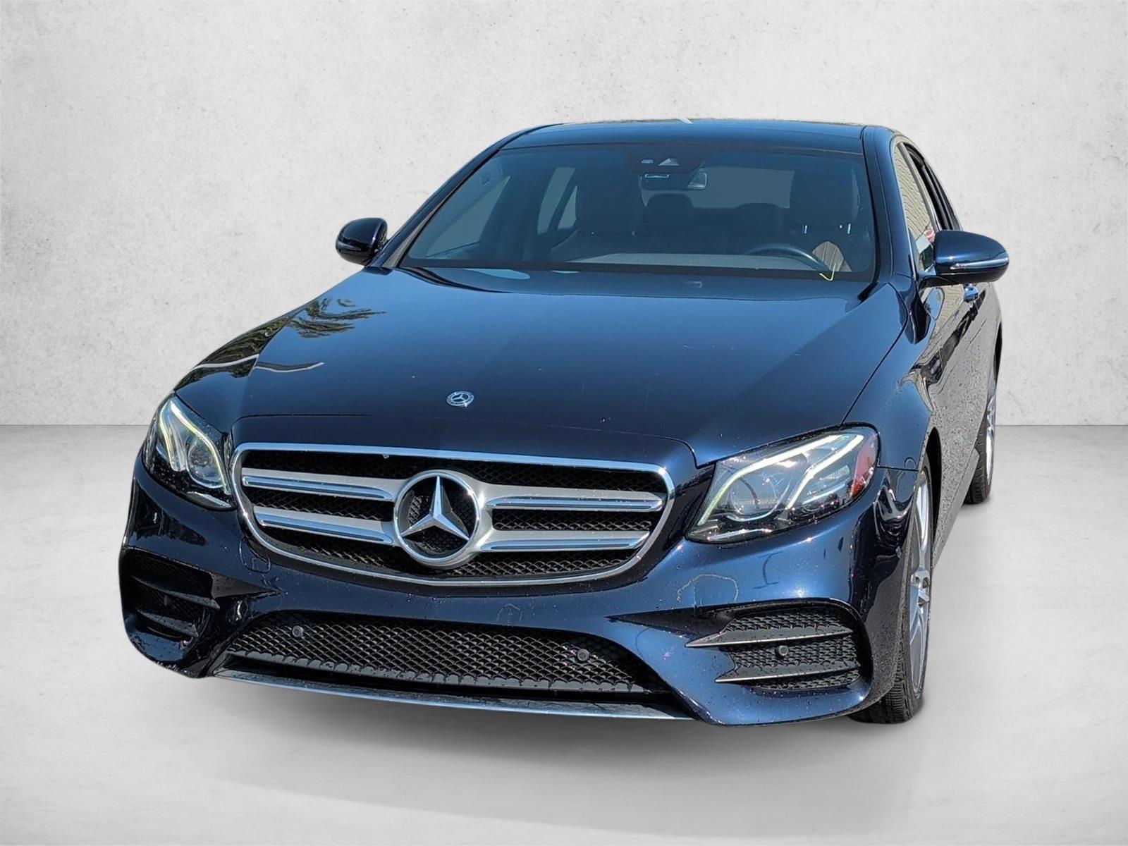 Thumbnail: 2018 Mercedes-Benz E-Class - 1