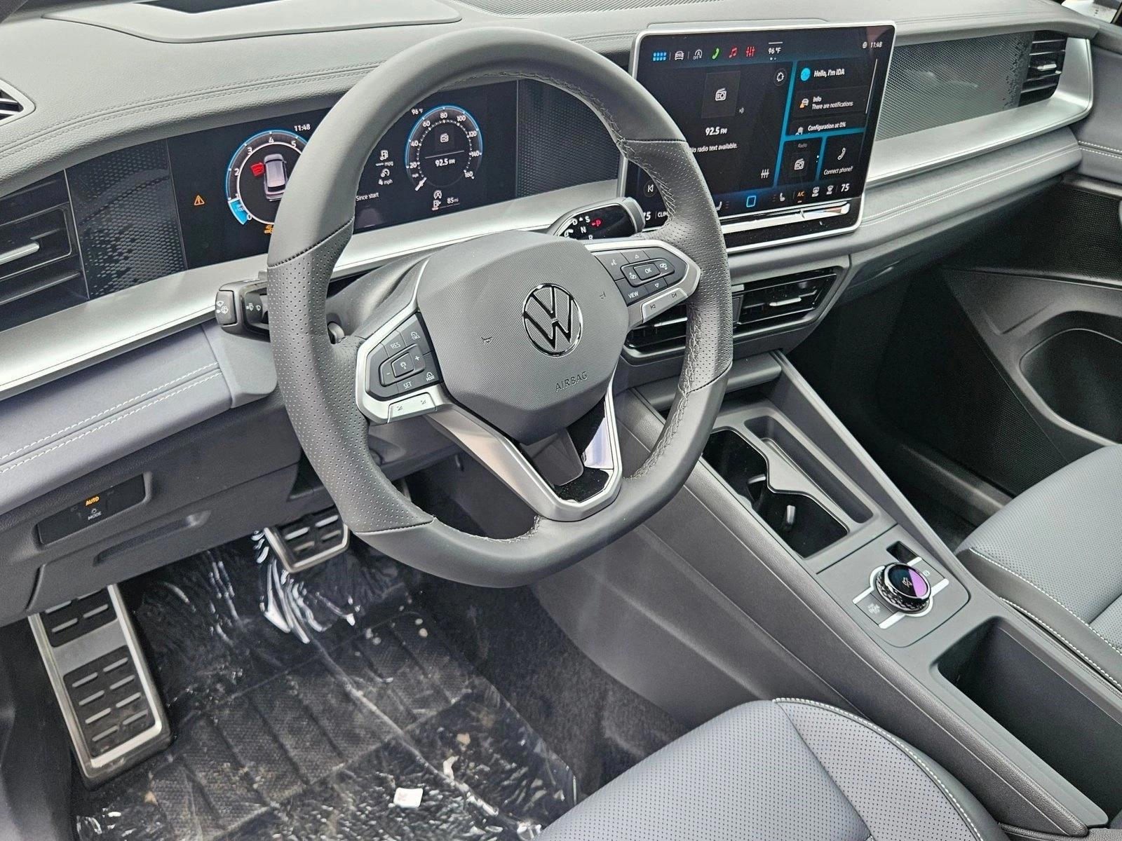 Thumbnail: 2026 Volkswagen Tiguan - 3