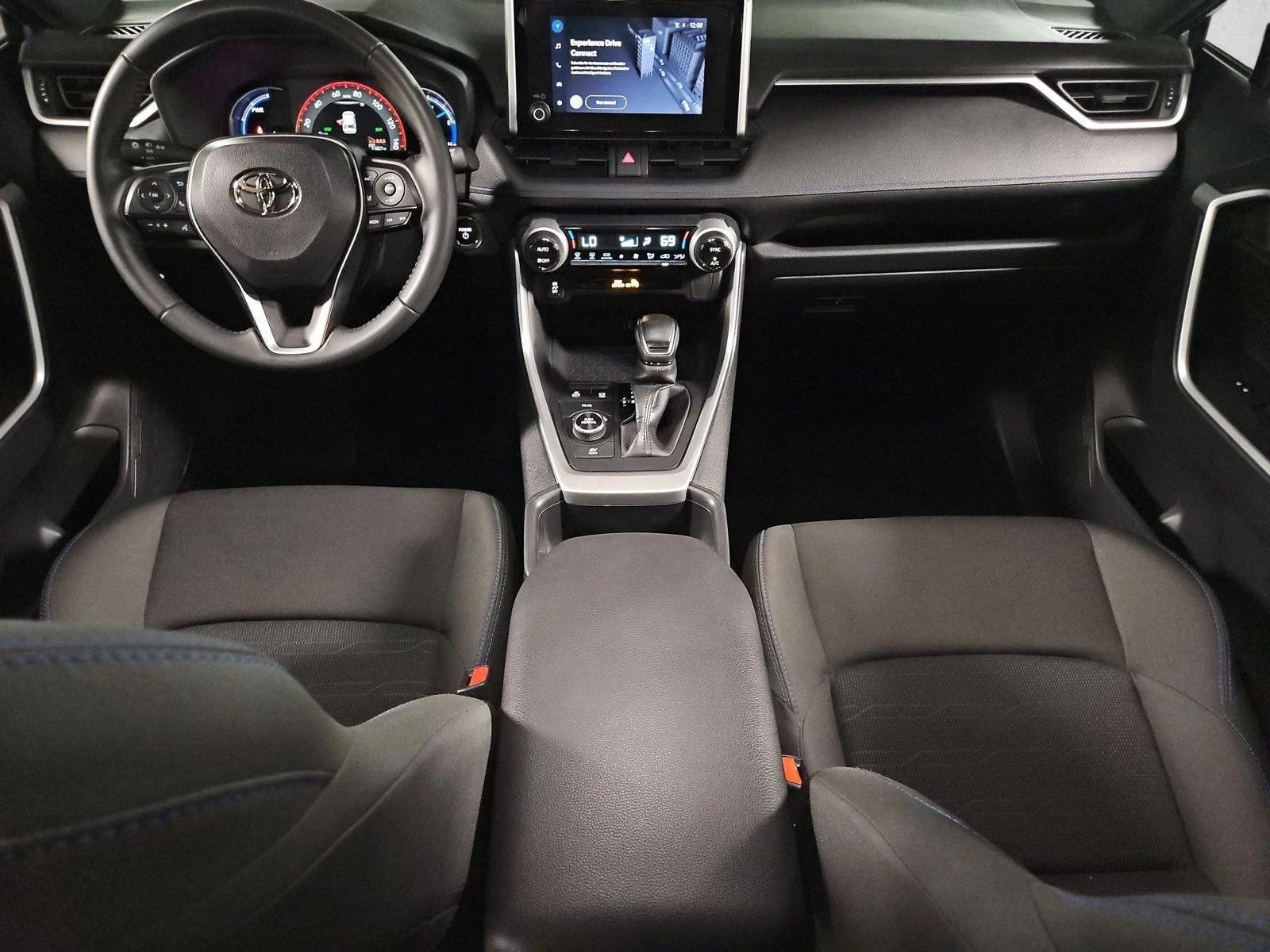 Thumbnail: 2025 Toyota RAV4 - 3