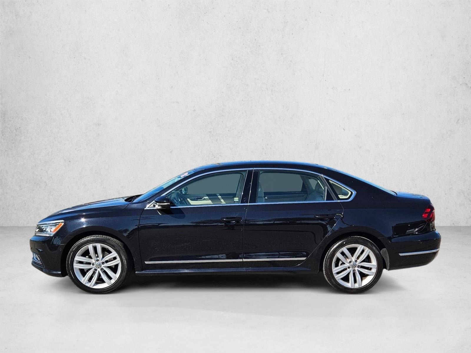Thumbnail: 2018 Volkswagen Passat - 2