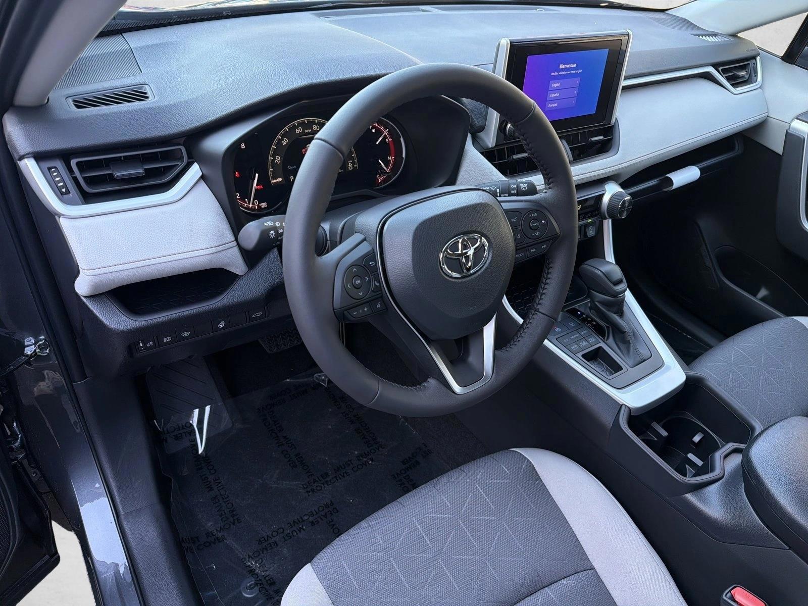 Thumbnail: 2025 Toyota RAV4 - 3