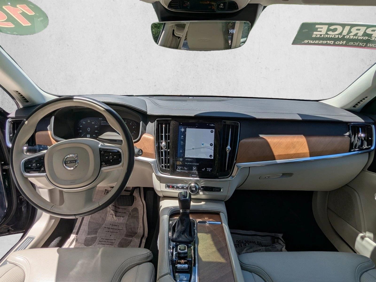 Thumbnail: 2019 Volvo V90 - 3