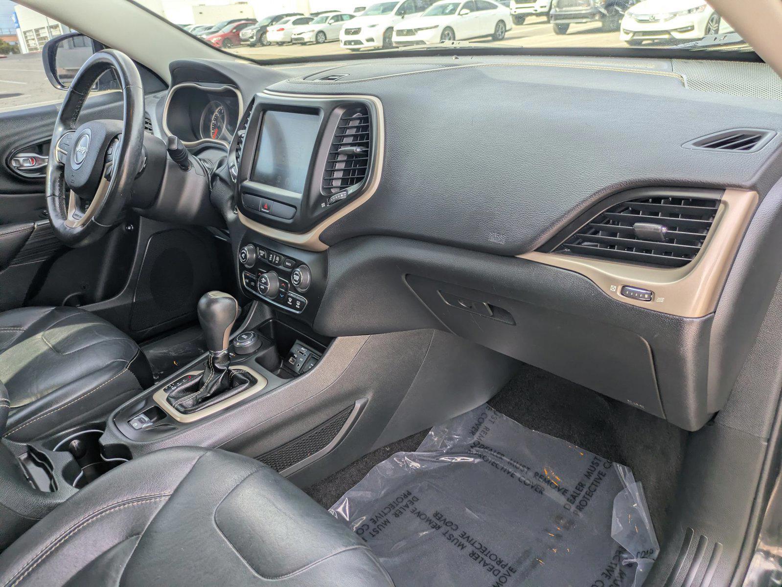 2016 Jeep Cherokee High Altitude - Photo 22