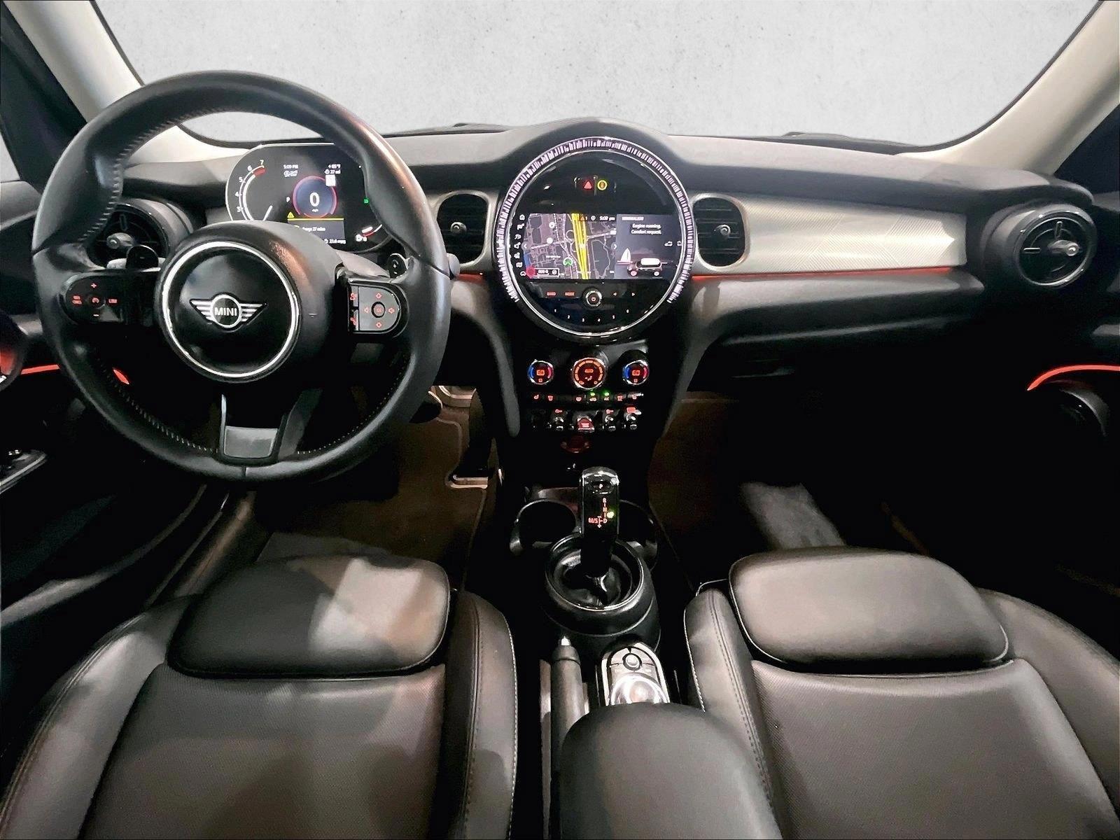 Thumbnail: 2024 MINI Cooper Hardtop - 3