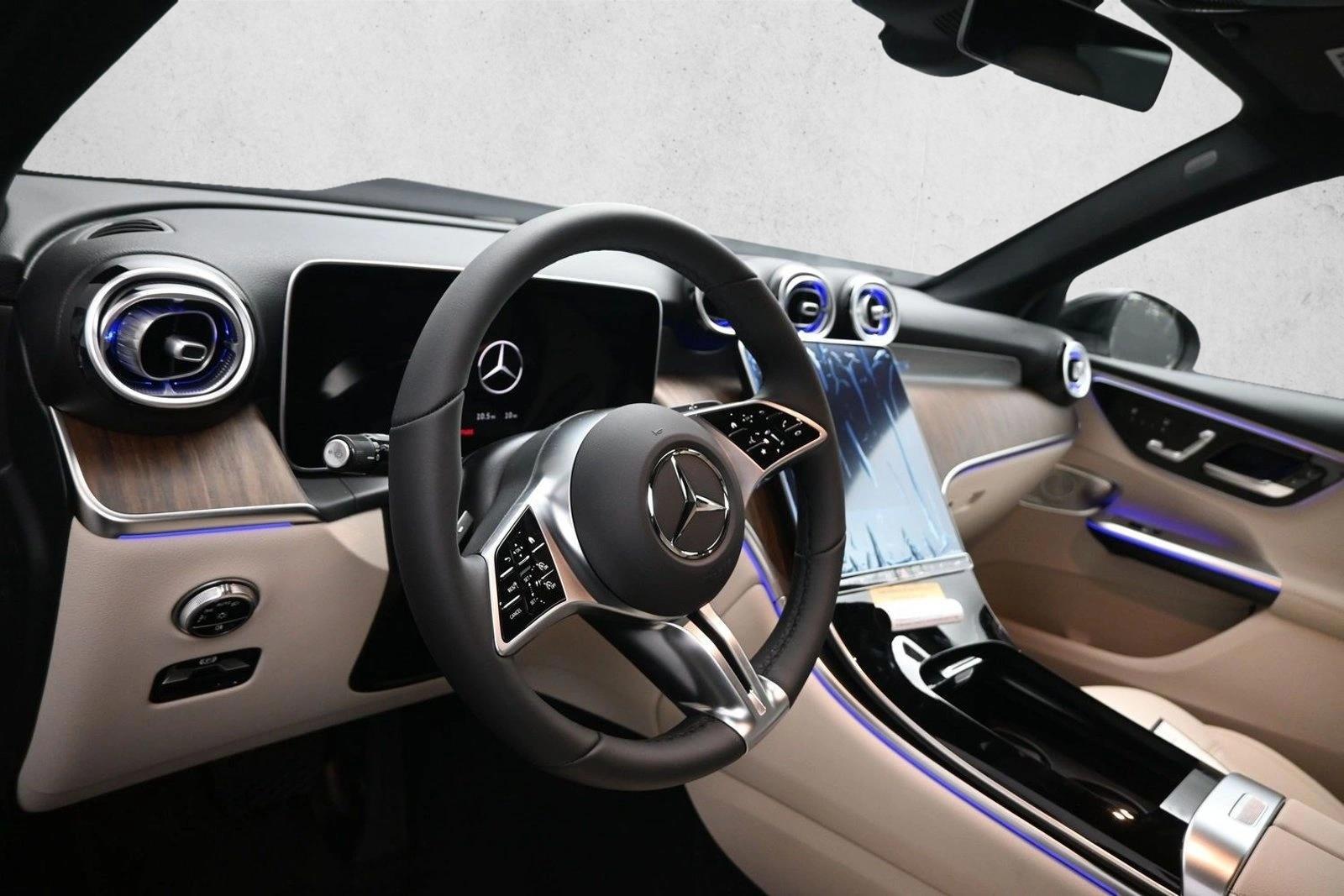 Thumbnail: 2026 Mercedes-Benz GLC - 4